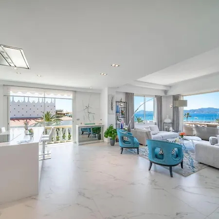 Stunning 3 Bedrooms With A Sea View Terrace Cannes