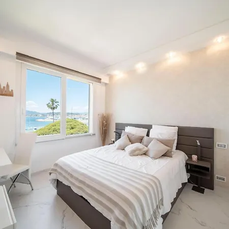 Stunning 3 Bedrooms With A Sea View Terrace Apartamento *